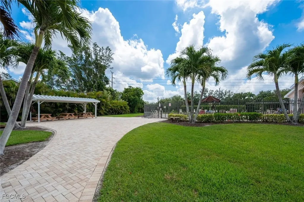 15298 Cricket Lane Fort Myers FL 33919