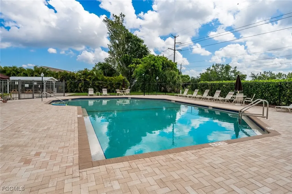 15298 Cricket Lane Fort Myers FL 33919