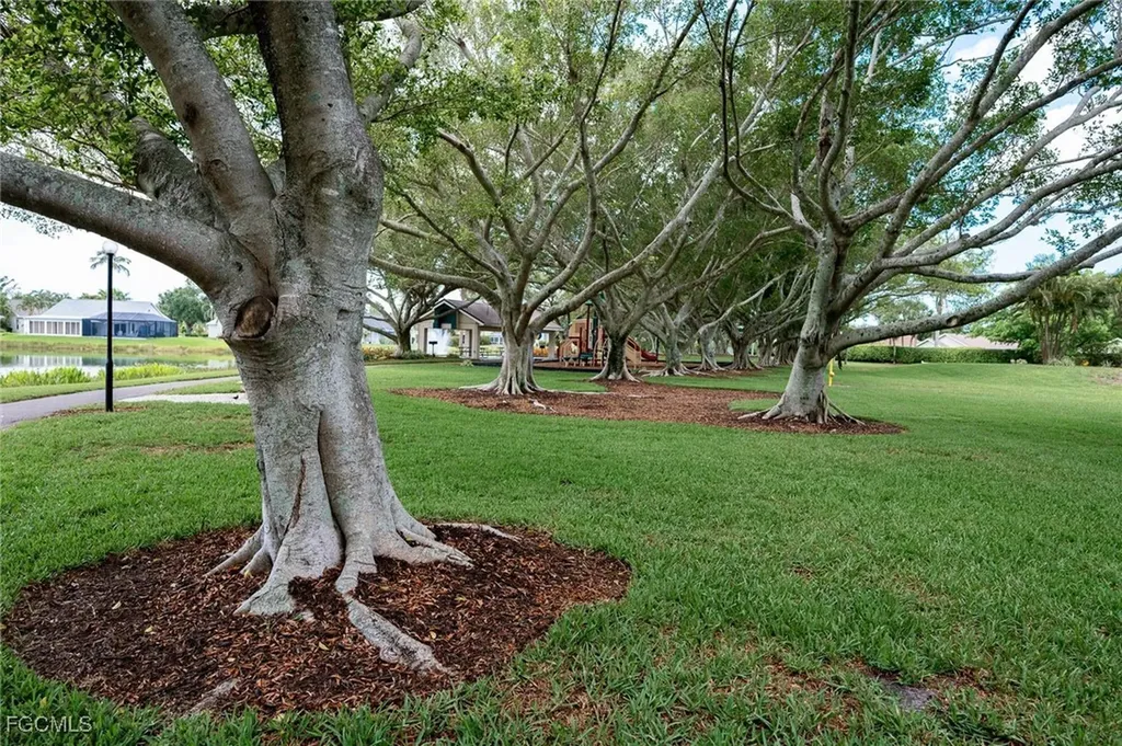 15298 Cricket Lane Fort Myers FL 33919