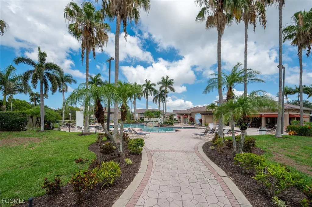 15298 Cricket Lane Fort Myers FL 33919