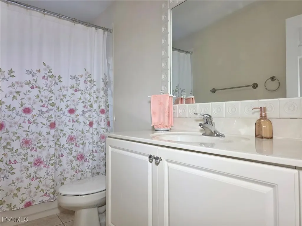 2305 Summersweet Drive Alva FL 33920