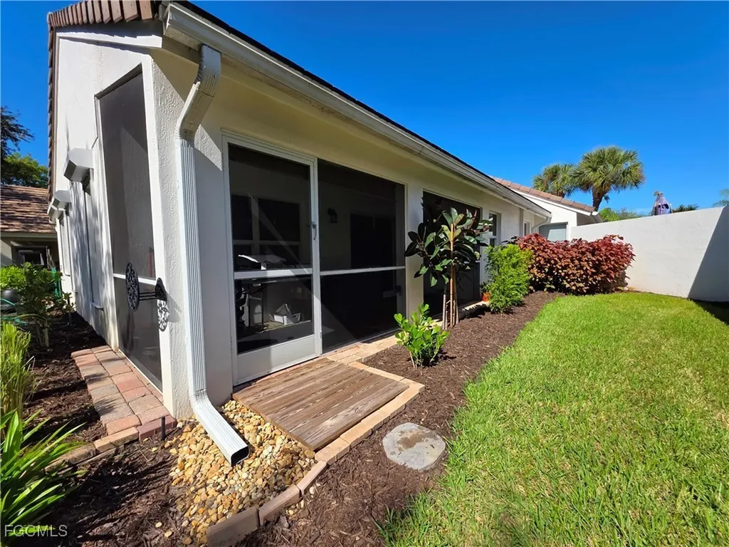 2305 Summersweet Drive Alva FL 33920