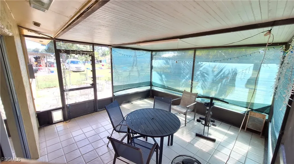 4946 Sherry Street Fort Myers FL 33905