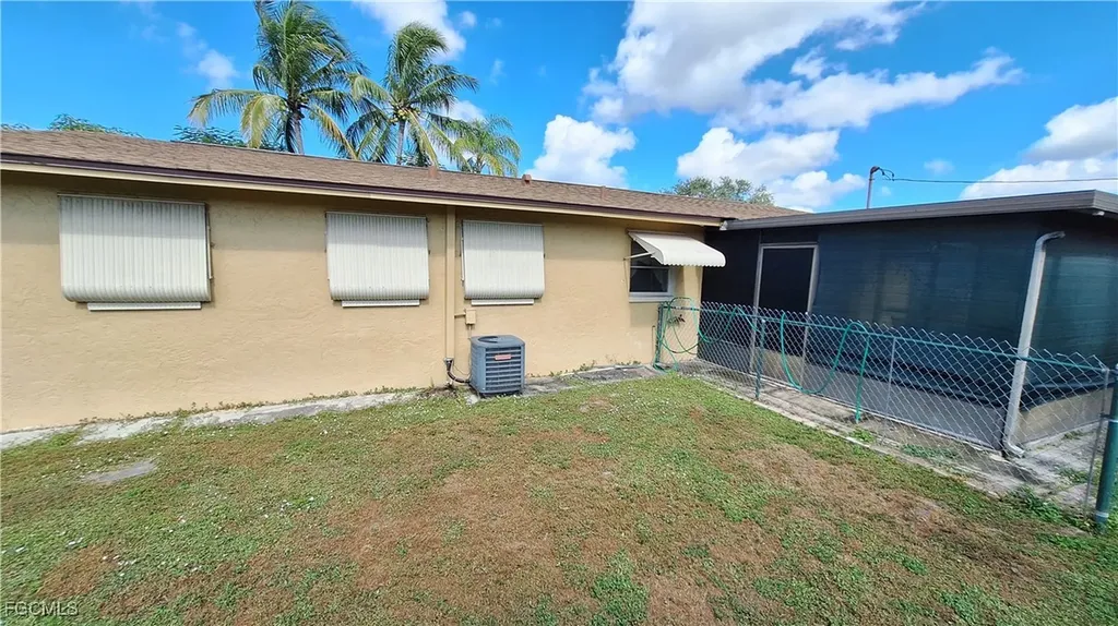 4946 Sherry Street Fort Myers FL 33905