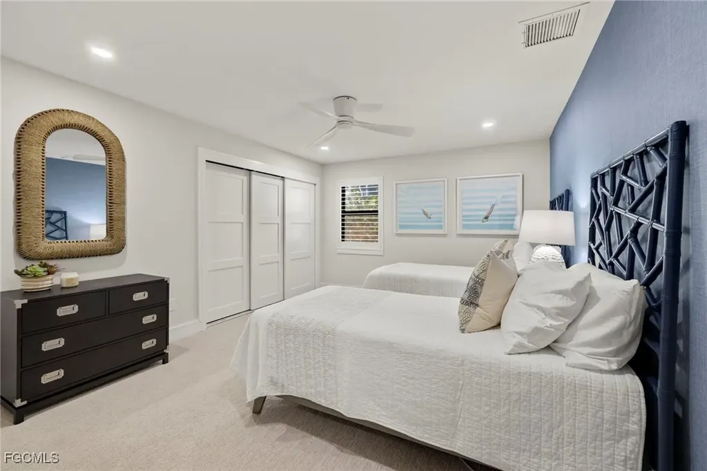 930 Kings Crown Drive Sanibel FL 33957