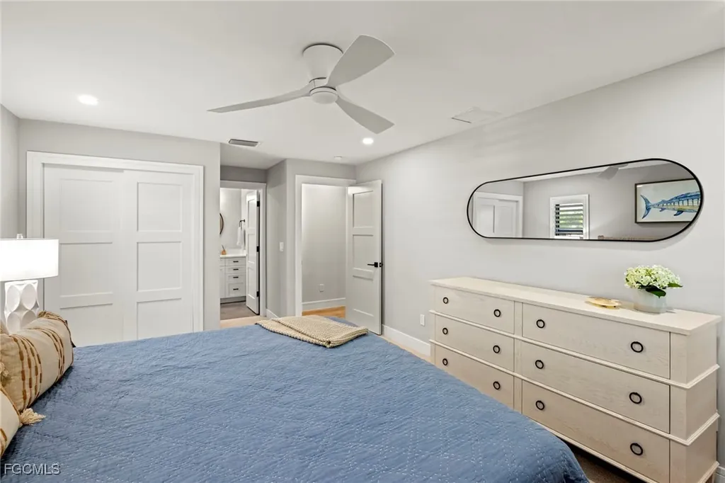 930 Kings Crown Drive Sanibel FL 33957