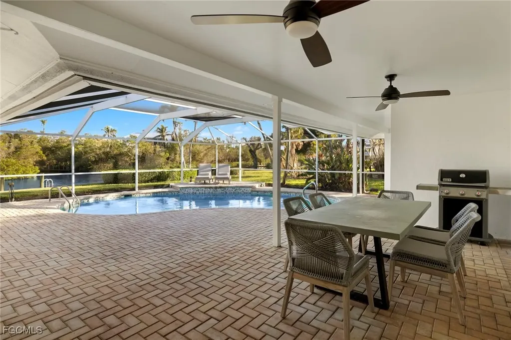 930 Kings Crown Drive Sanibel FL 33957