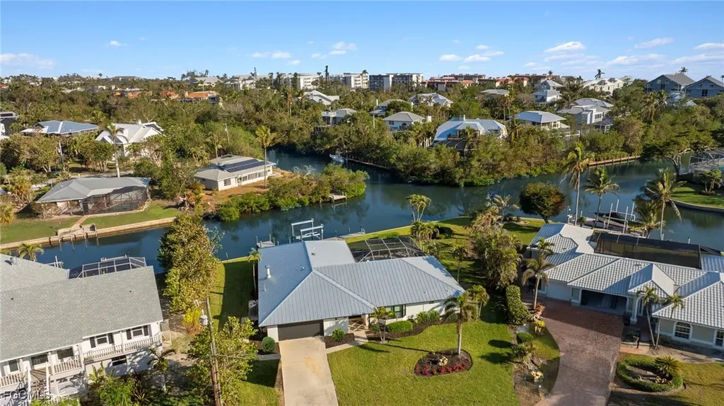 930 Kings Crown Drive Sanibel FL 33957