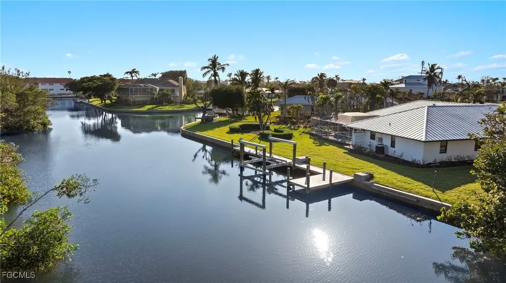 930 Kings Crown Drive Sanibel FL 33957