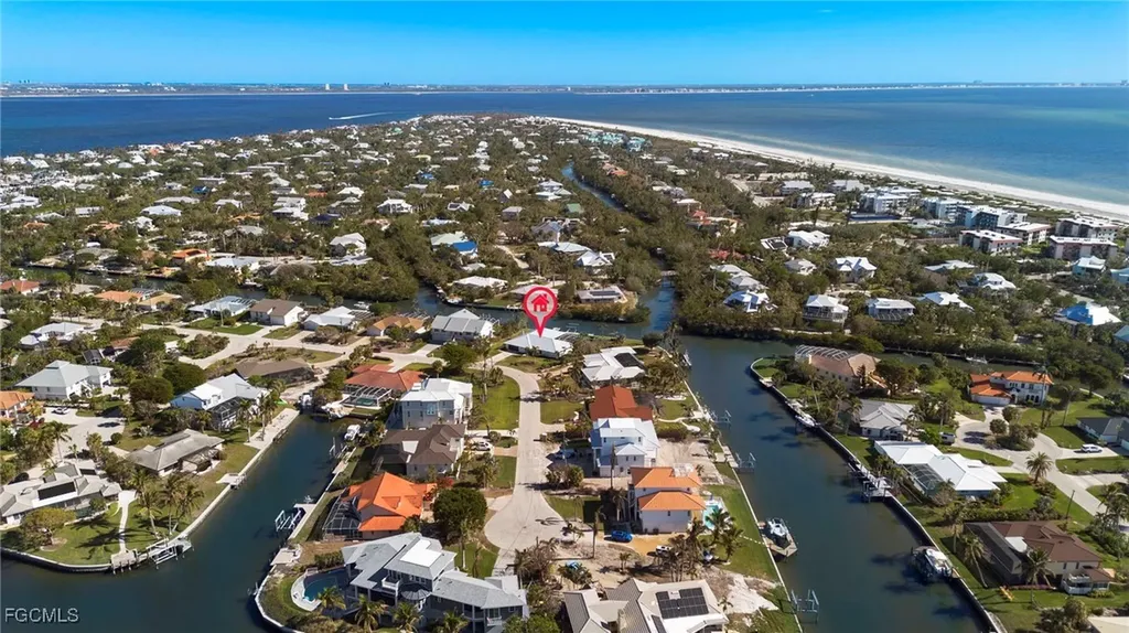 930 Kings Crown Drive Sanibel FL 33957
