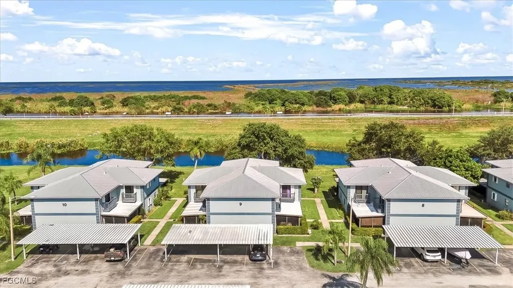 707 Hoover Dike Road Clewiston FL 33440