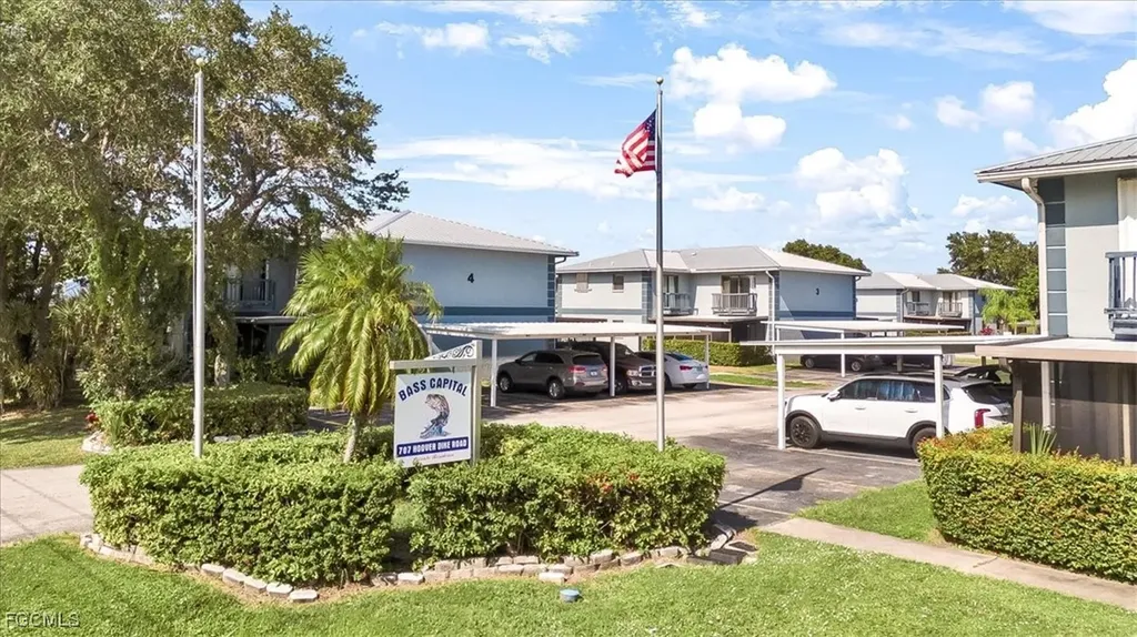 707 Hoover Dike Road Clewiston FL 33440