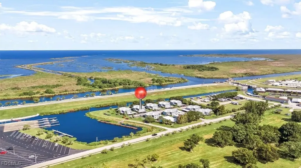 707 Hoover Dike Road Clewiston FL 33440