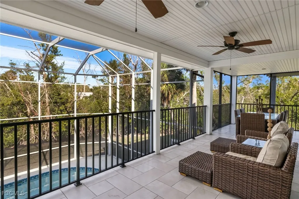 460 E Gulf Drive Sanibel FL 33957