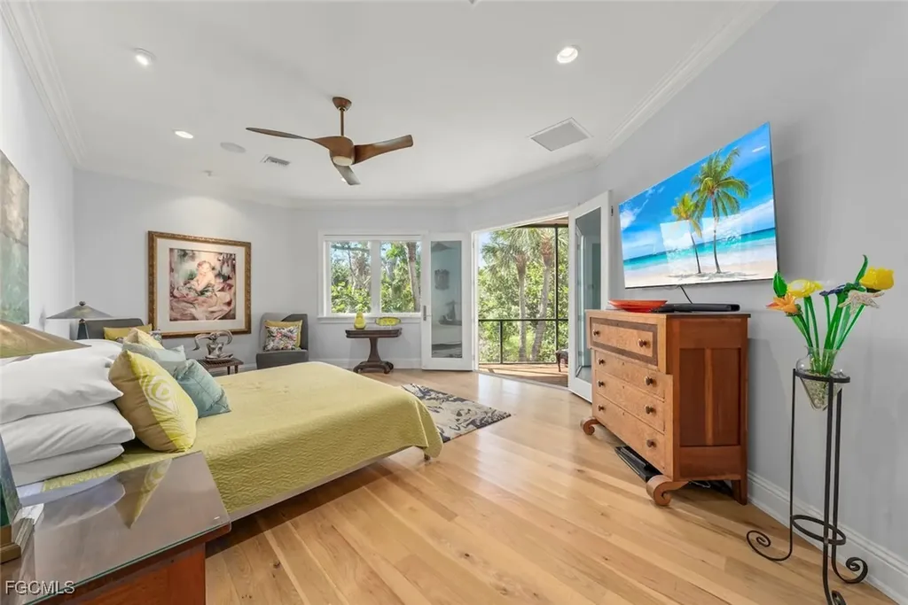 4383 Gulf Pines Drive Sanibel FL 33957