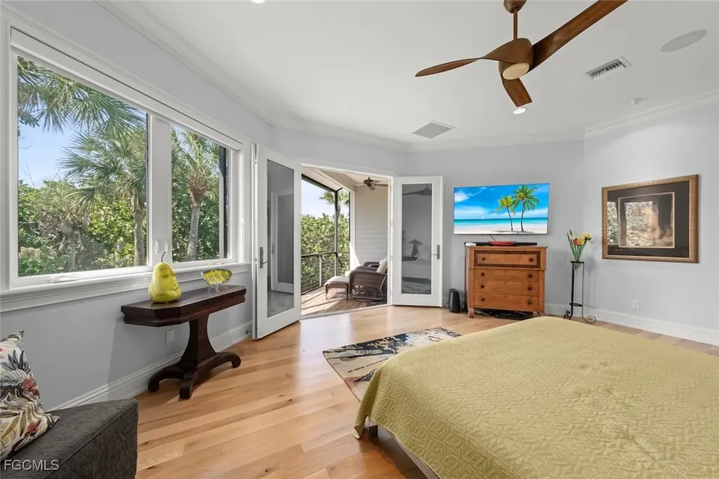 4383 Gulf Pines Drive Sanibel FL 33957