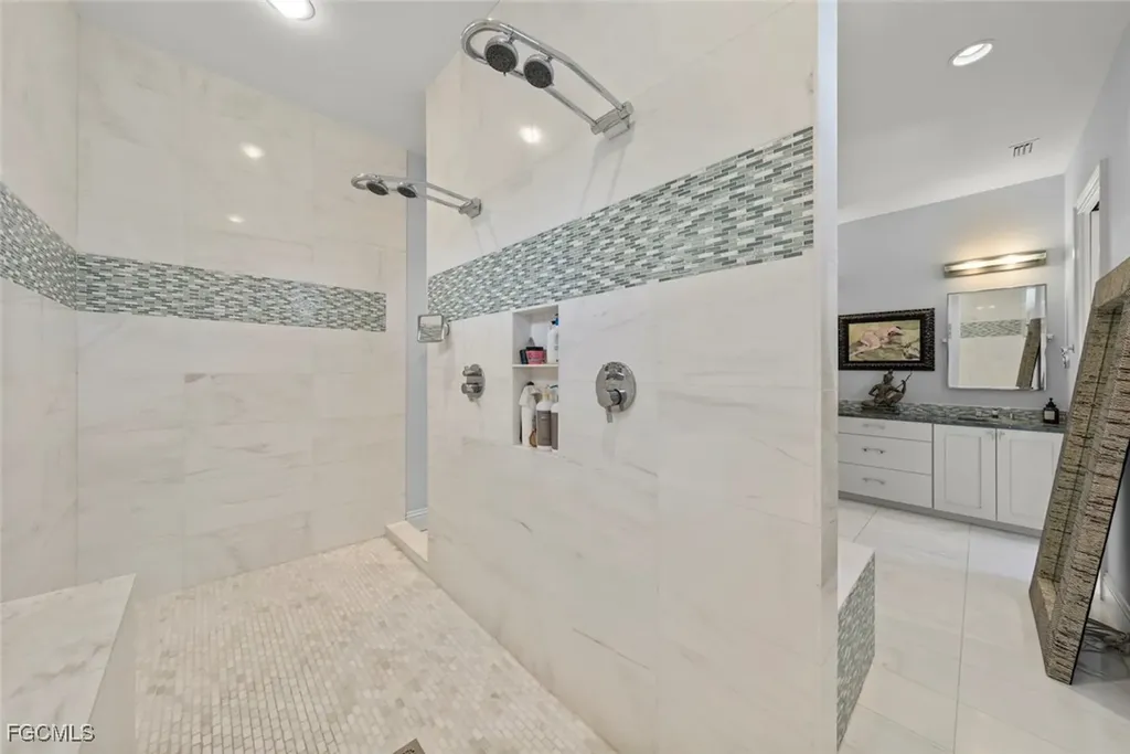 4383 Gulf Pines Drive Sanibel FL 33957