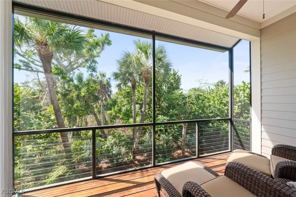 4383 Gulf Pines Drive Sanibel FL 33957