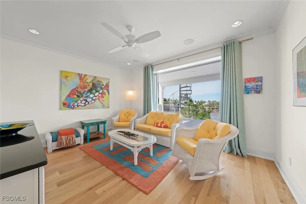 4383 Gulf Pines Drive Sanibel FL 33957