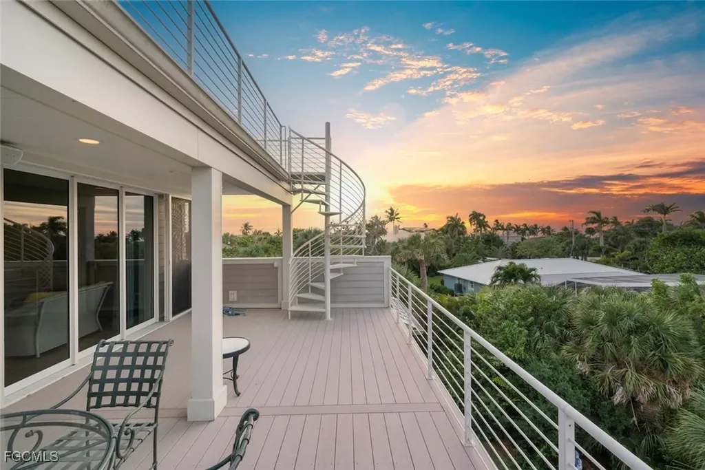 4383 Gulf Pines Drive Sanibel FL 33957