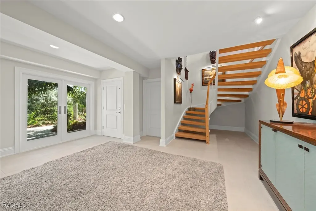 4383 Gulf Pines Drive Sanibel FL 33957