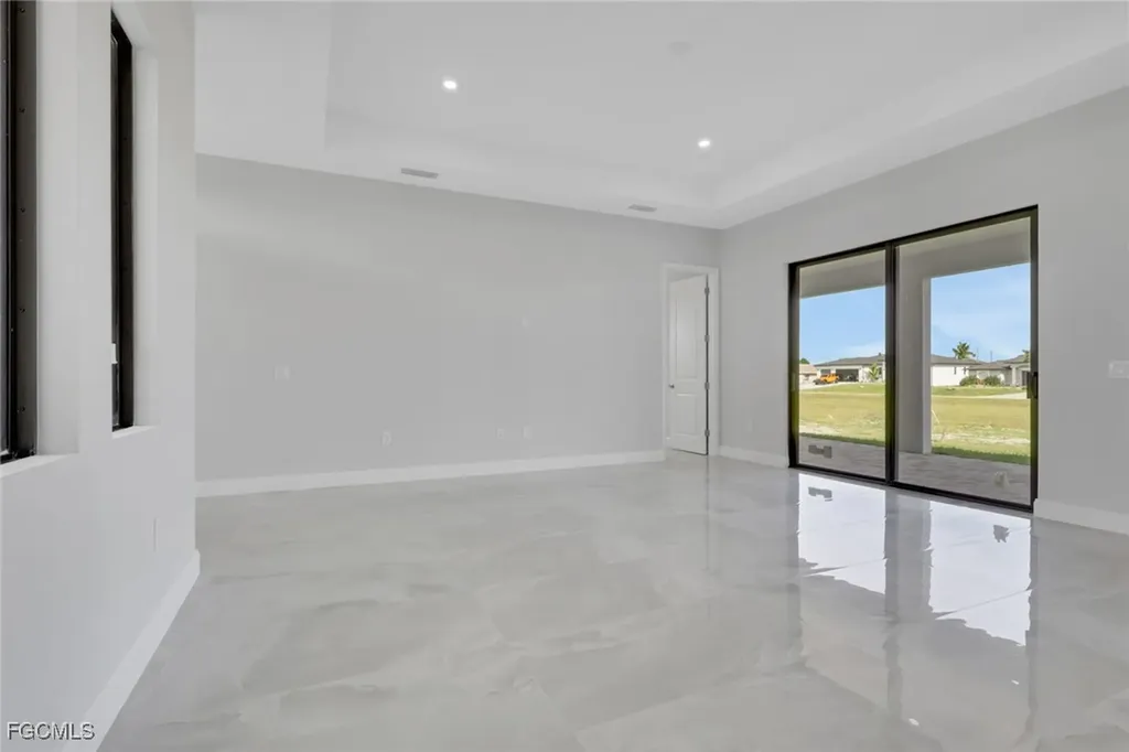 3503 NW 45th Place Cape Coral FL 33993