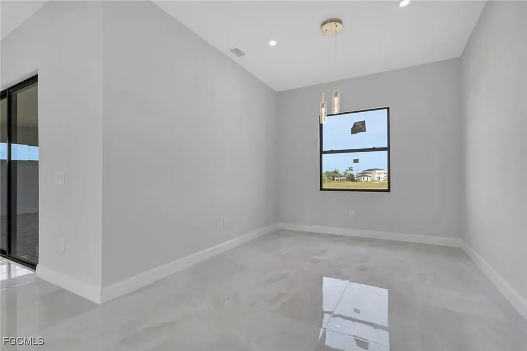3503 NW 45th Place Cape Coral FL 33993