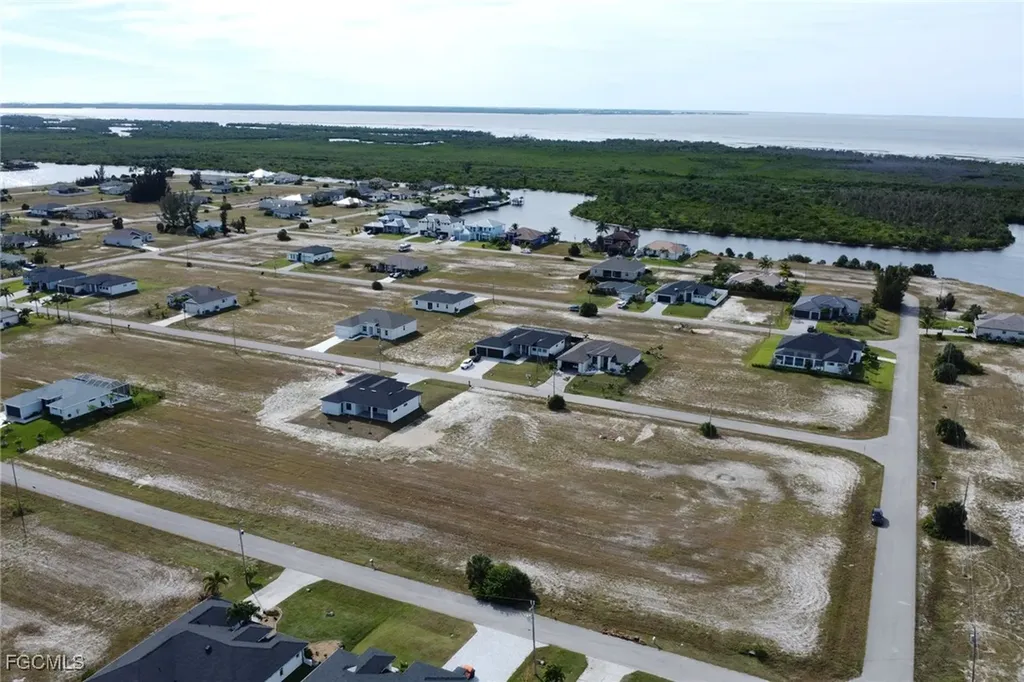3503 NW 45th Place Cape Coral FL 33993