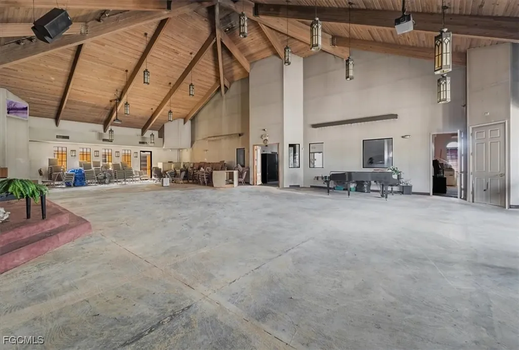 4630 Palm Beach Boulevard Fort Myers FL 33905