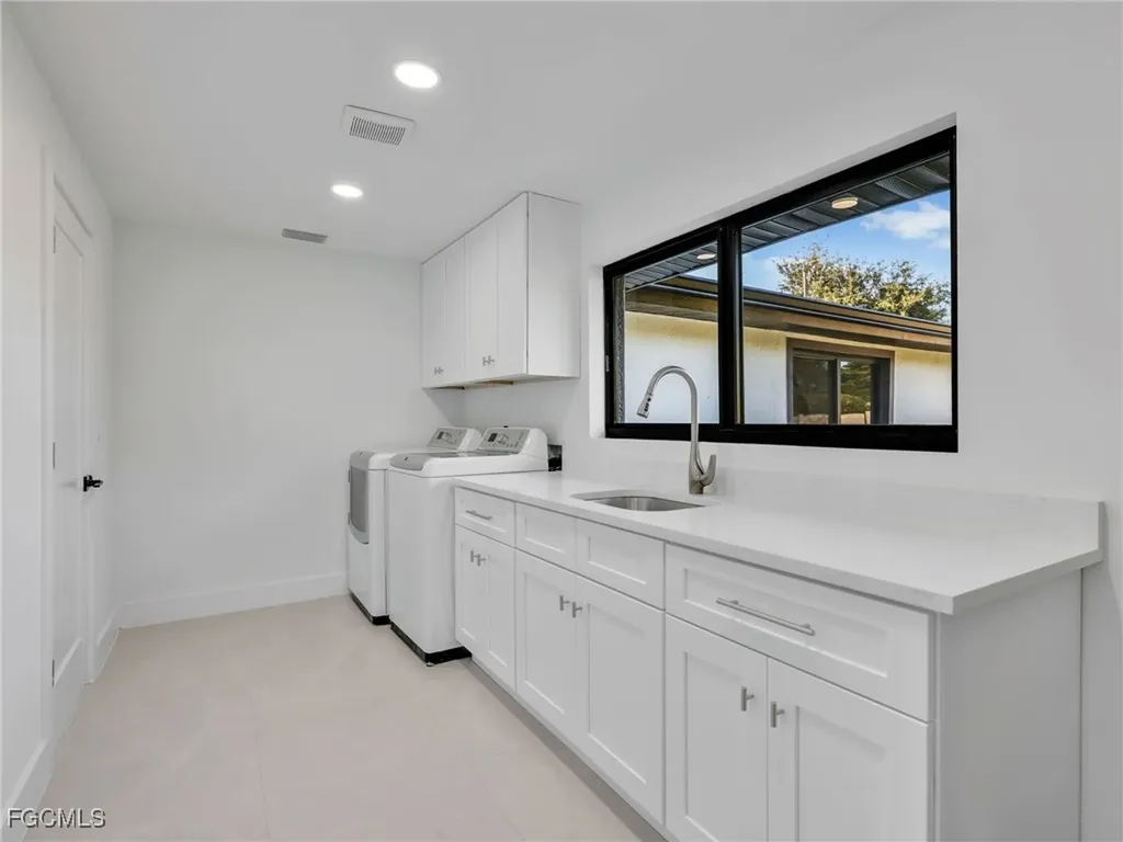 1365 Kingswood Court Fort Myers FL 33919