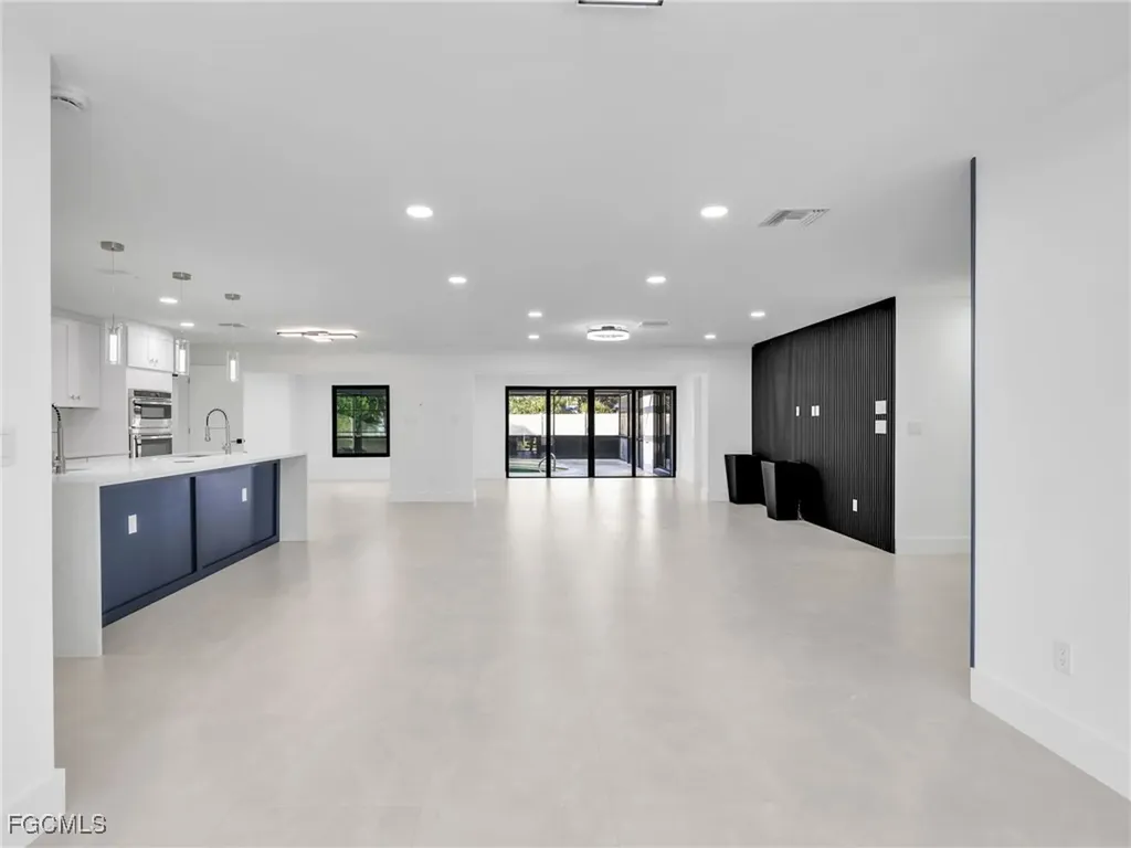 1365 Kingswood Court Fort Myers FL 33919