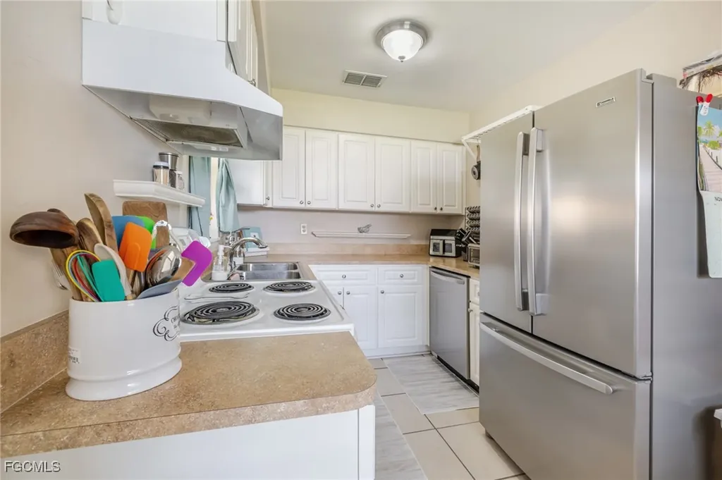 257 Briar Court Lehigh Acres FL 33936