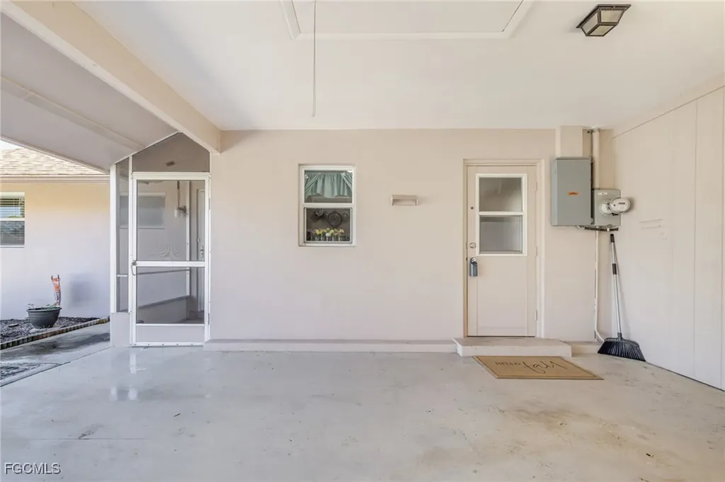 257 Briar Court Lehigh Acres FL 33936