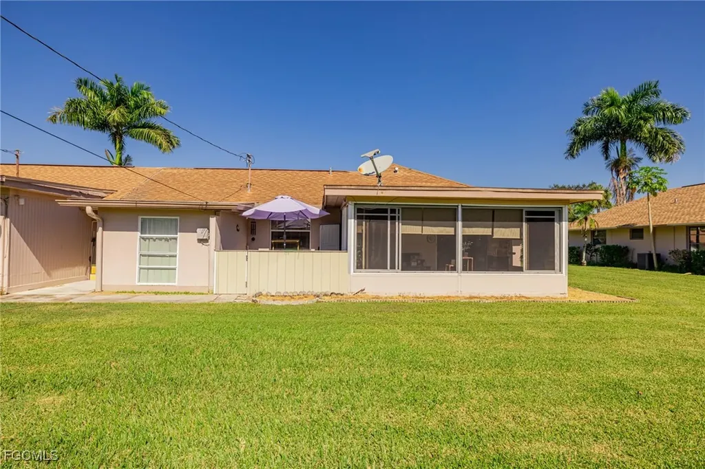 257 Briar Court Lehigh Acres FL 33936