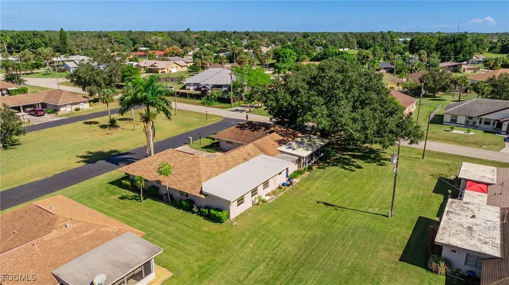 257 Briar Court Lehigh Acres FL 33936