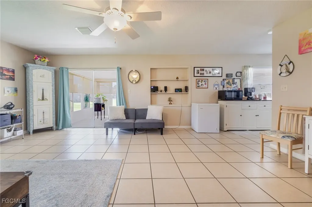 257 Briar Court Lehigh Acres FL 33936