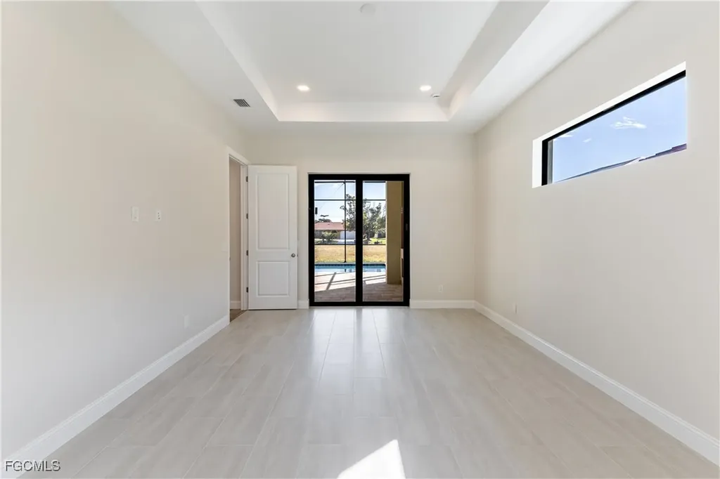 4403 SW 10th Avenue Cape Coral FL 33914