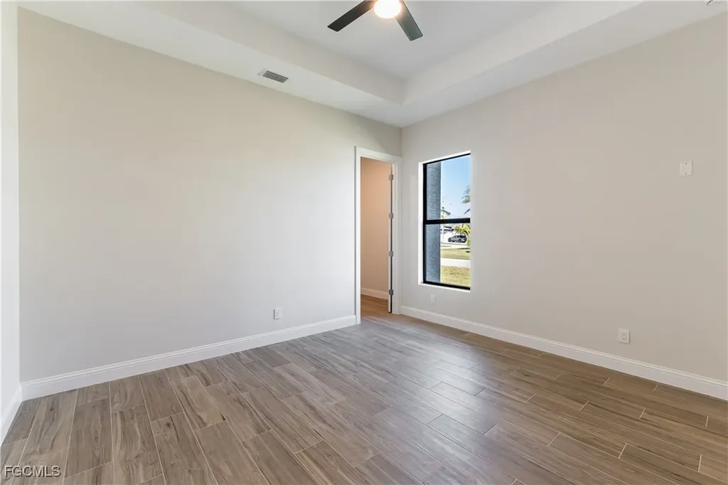 4403 SW 10th Avenue Cape Coral FL 33914