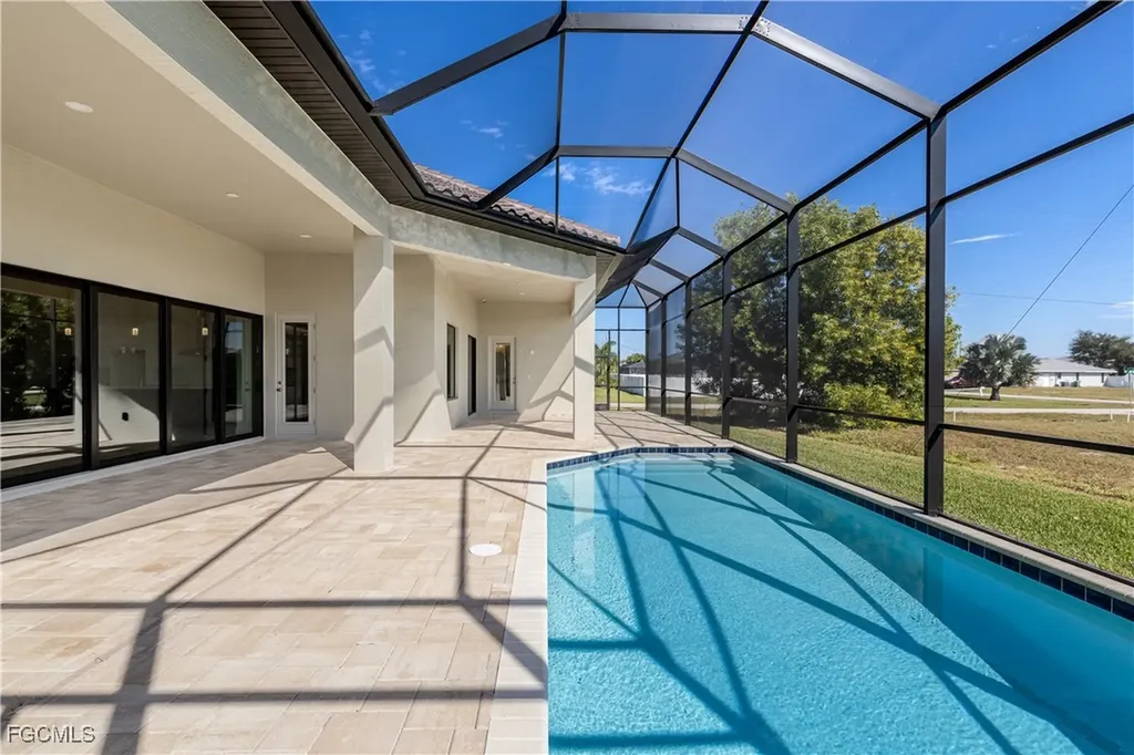 4403 SW 10th Avenue Cape Coral FL 33914