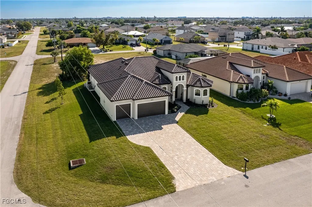 4403 SW 10th Avenue Cape Coral FL 33914