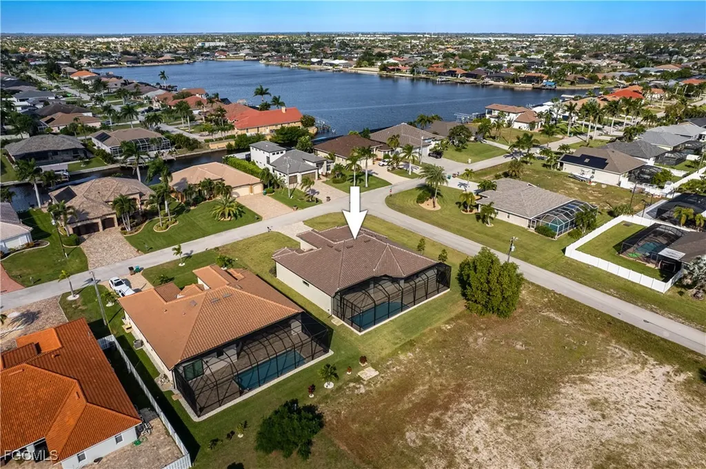 4403 SW 10th Avenue Cape Coral FL 33914