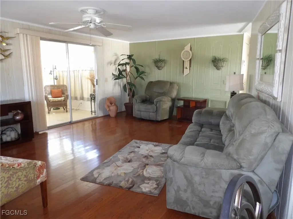 301 Twig Court N North Fort Myers FL 33917