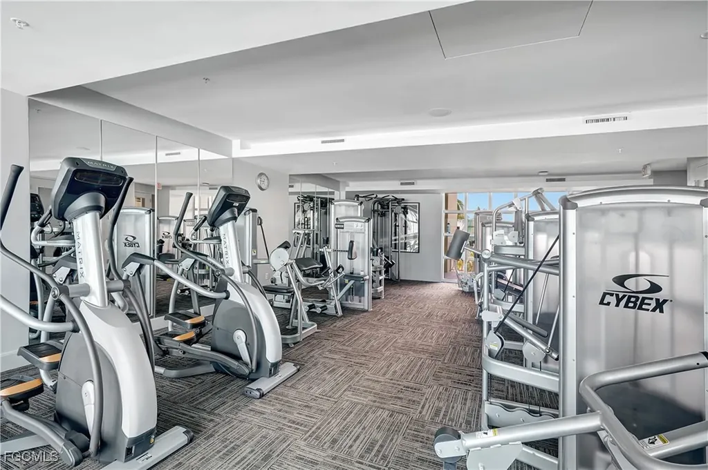 3000 Oasis Grand Boulevard Fort Myers FL 33916