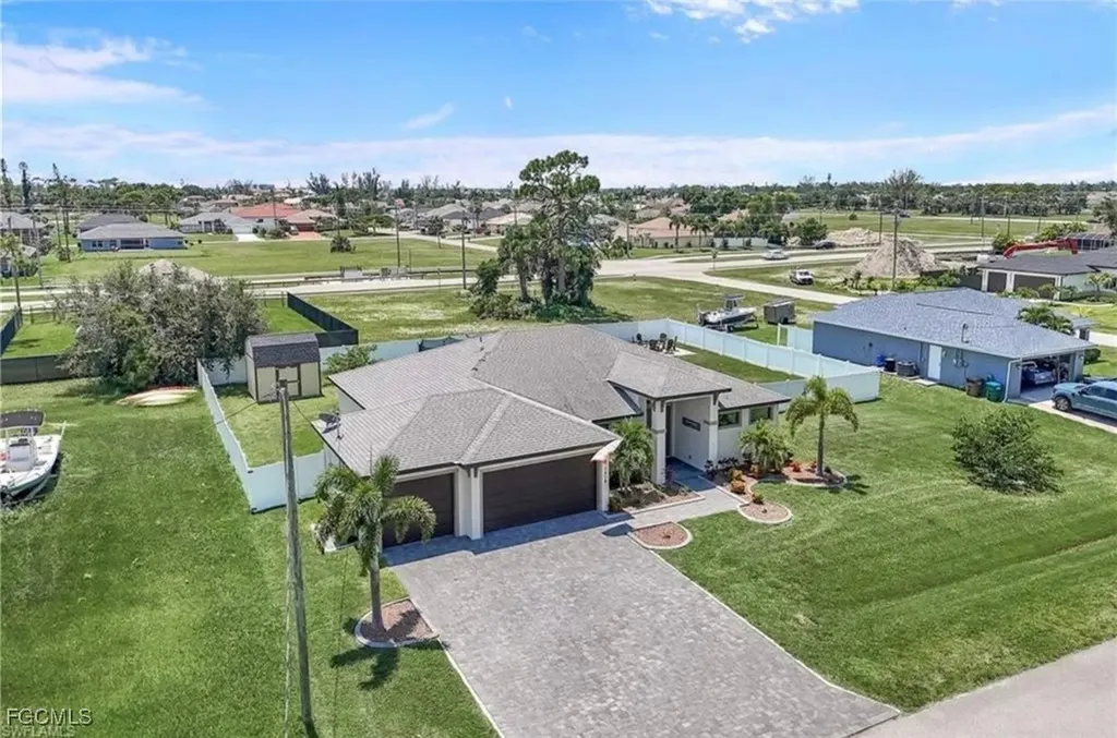 1418 SW 15th Terrace Cape Coral FL 33991