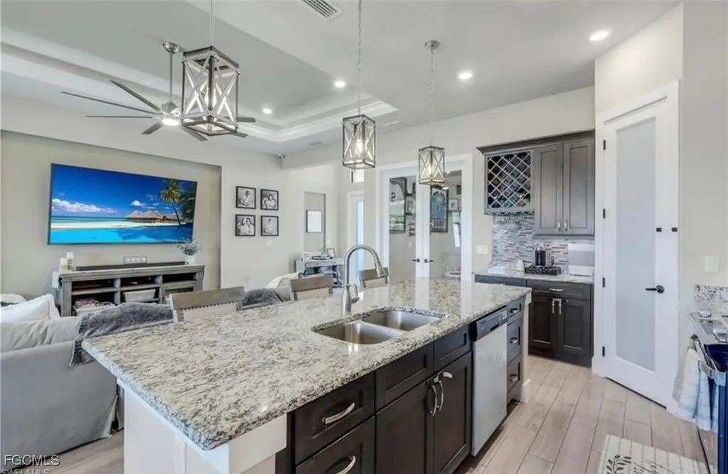 1418 SW 15th Terrace Cape Coral FL 33991