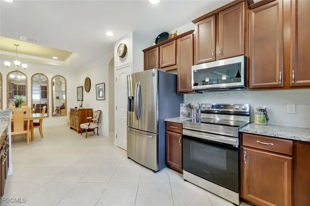 10436 Peso Del Rio Drive Fort Myers FL 33908