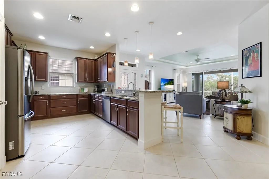 10436 Peso Del Rio Drive Fort Myers FL 33908