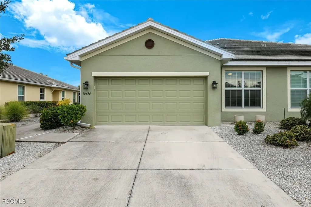 10436 Peso Del Rio Drive Fort Myers FL 33908
