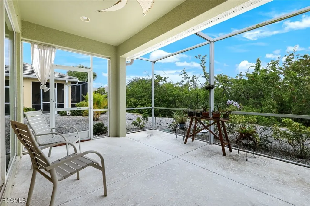 10436 Peso Del Rio Drive Fort Myers FL 33908