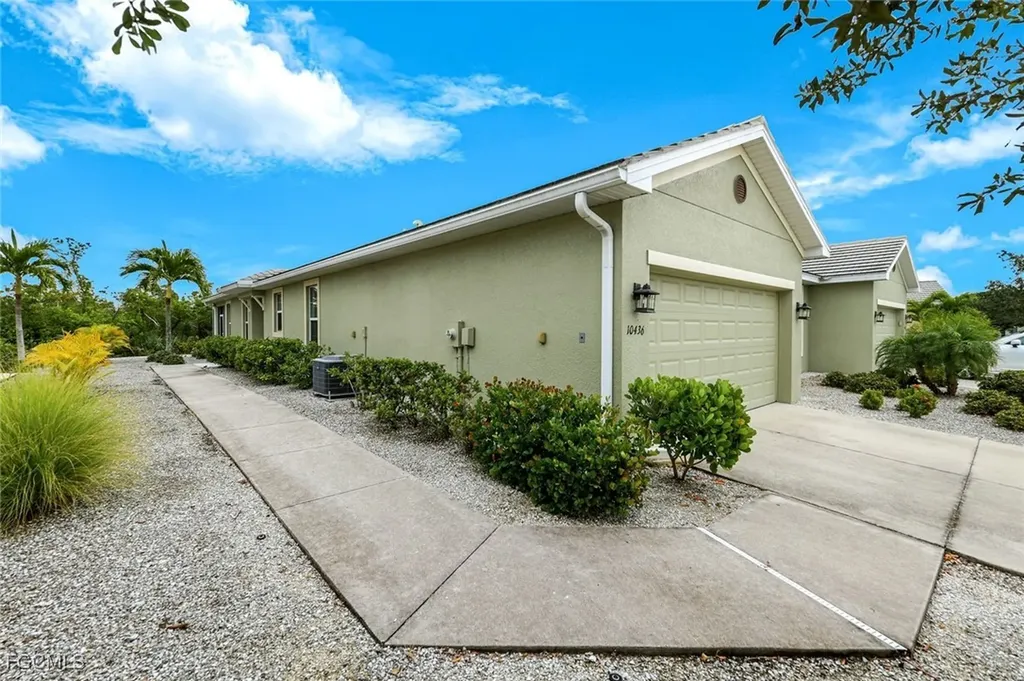 10436 Peso Del Rio Drive Fort Myers FL 33908